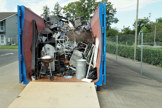 Best Garage Cleanout Services  in Grinnell, IA